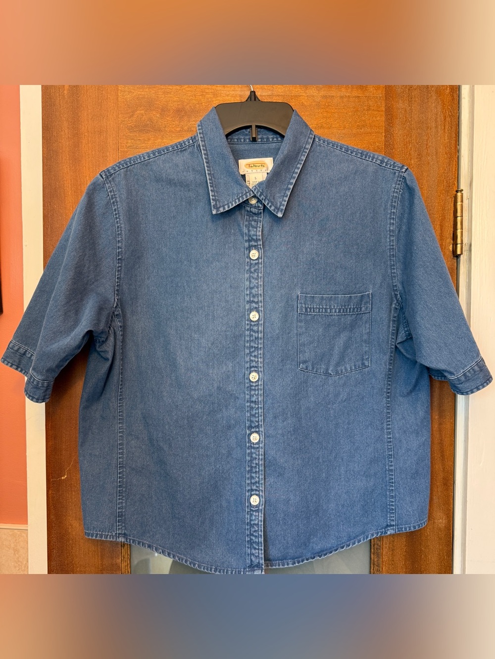 Talbots Women’s Petite Vintage Denim Short Sleeve Button Up Collared Shirt -L